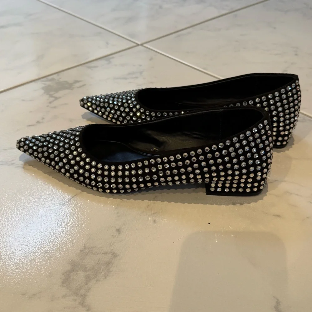 Zara Sparkly Flats - Picture 2 of 7